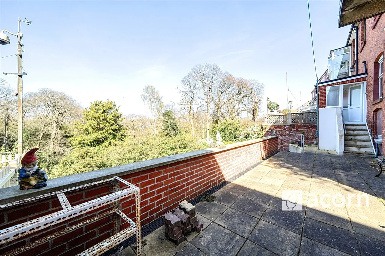 Woolwich Road, SE2, photo 10