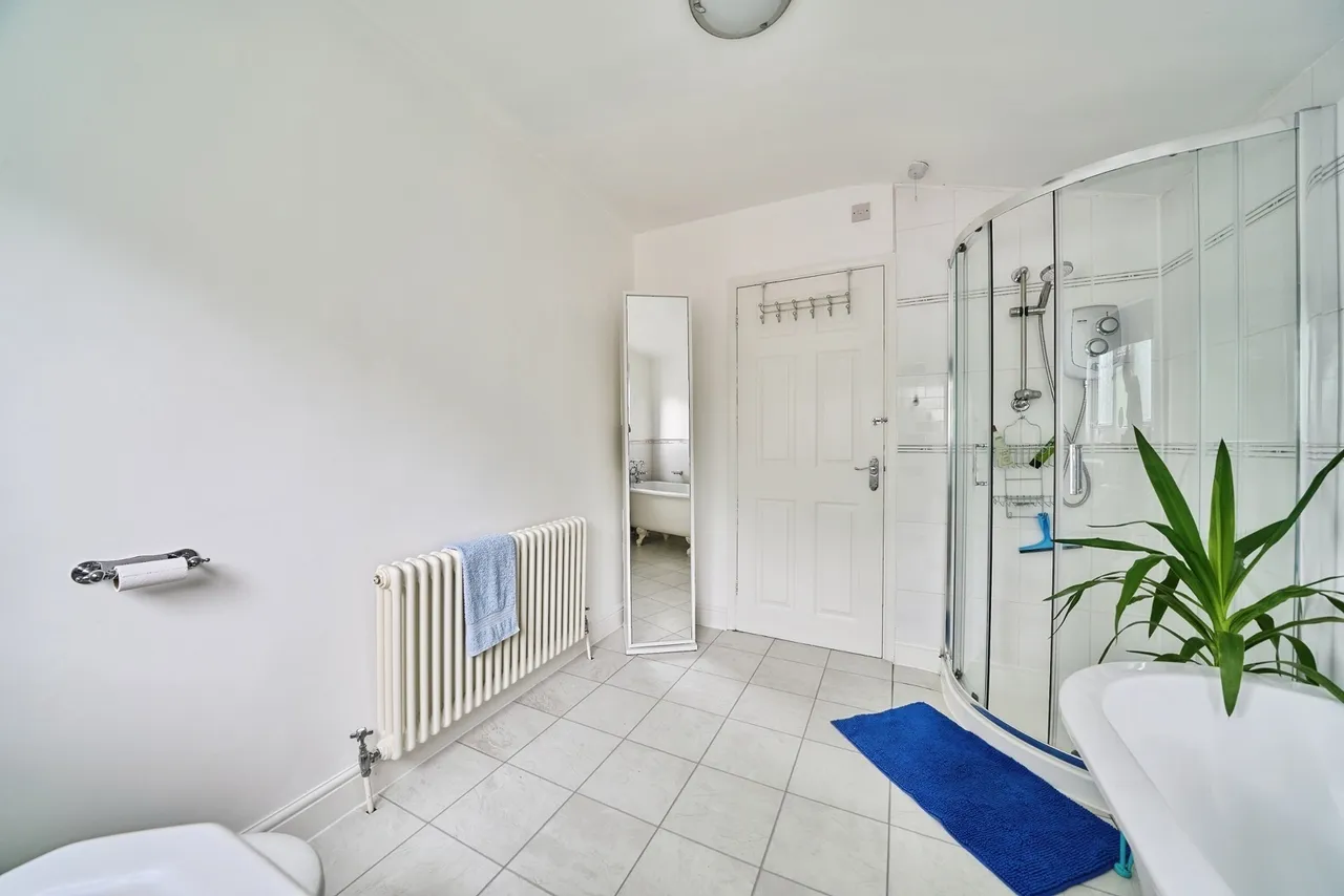 Mafeking Road, LONDON, London, E16, photo 19