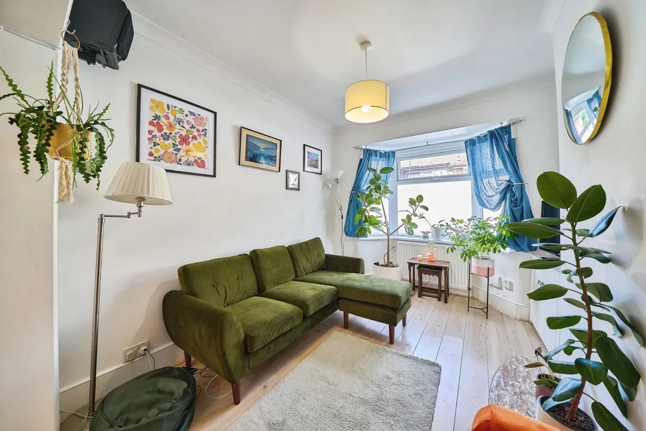 Mafeking Road, LONDON, London, E16, photo 4