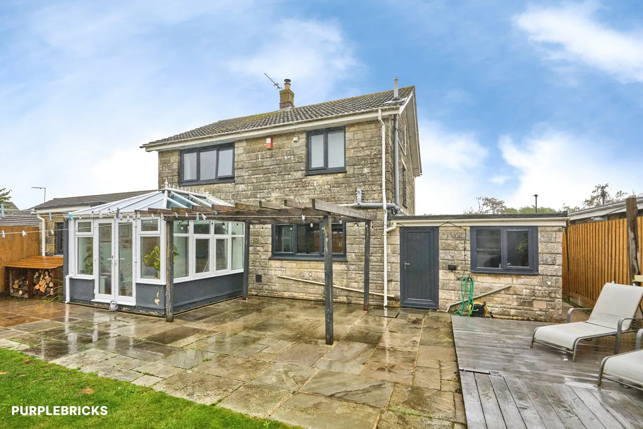 Wellington Road, Carisbrooke, PO30, photo 9