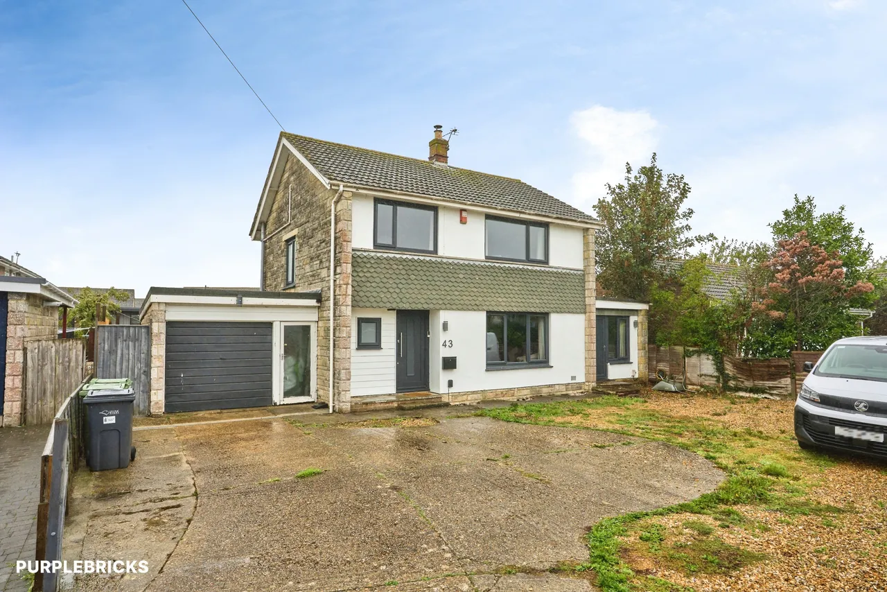 Wellington Road, Carisbrooke, PO30, photo 2