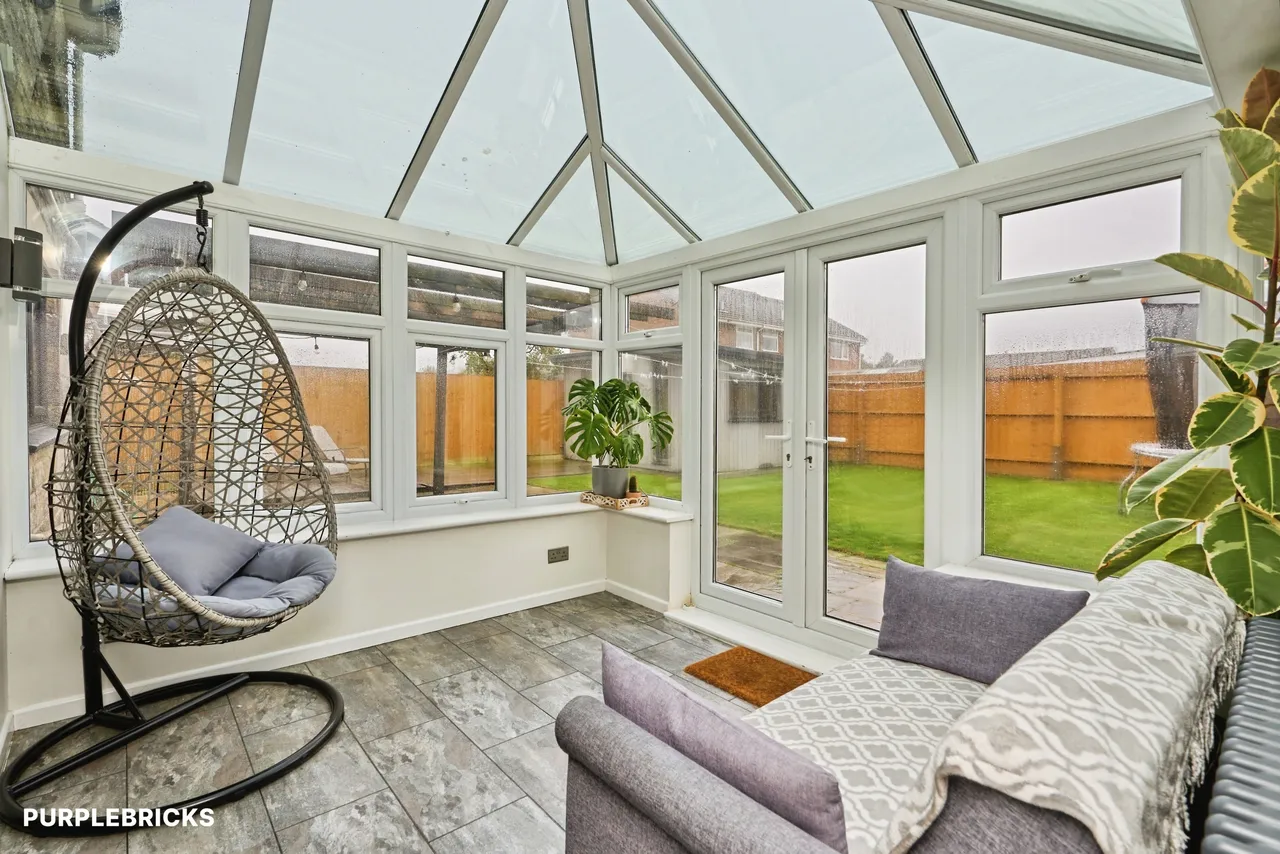 Wellington Road, Carisbrooke, PO30, photo 28