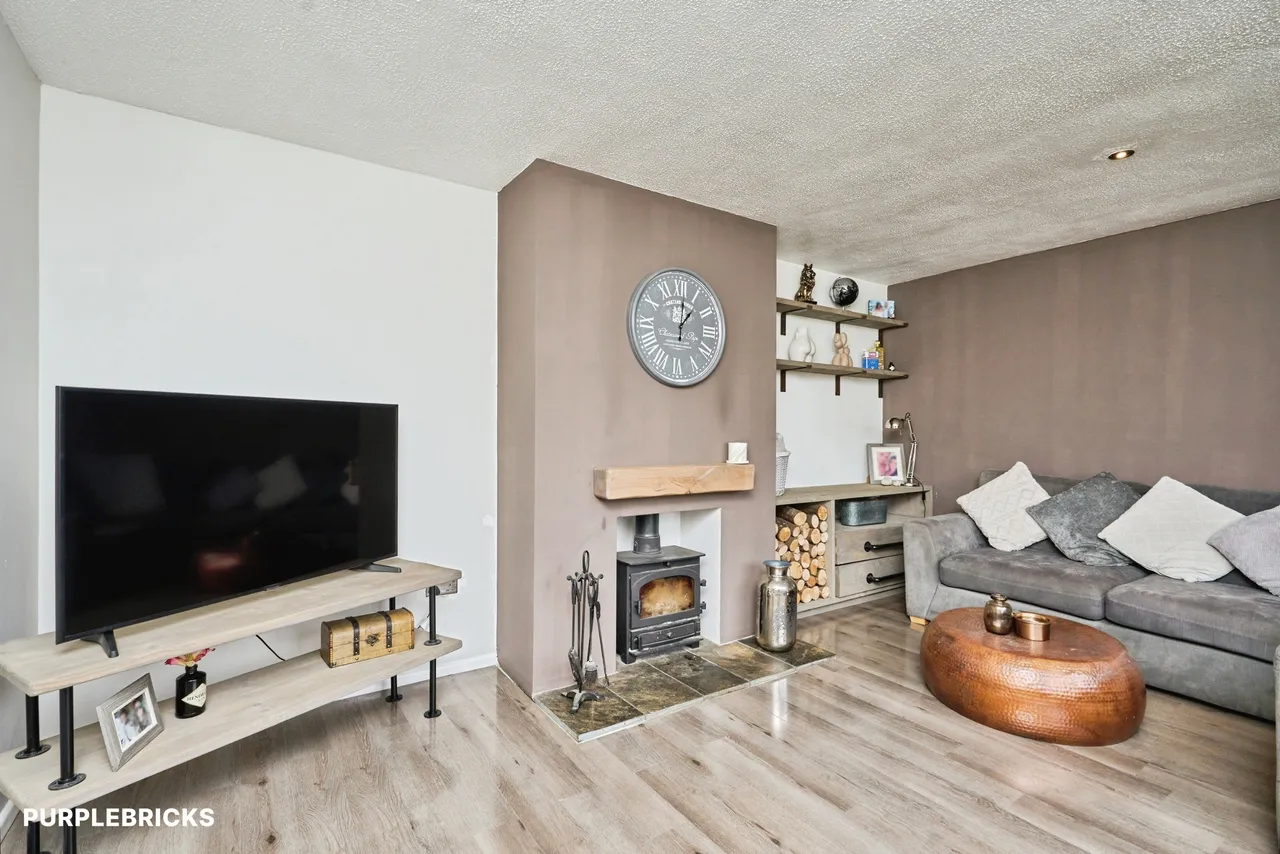Wellington Road, Carisbrooke, PO30, photo 22