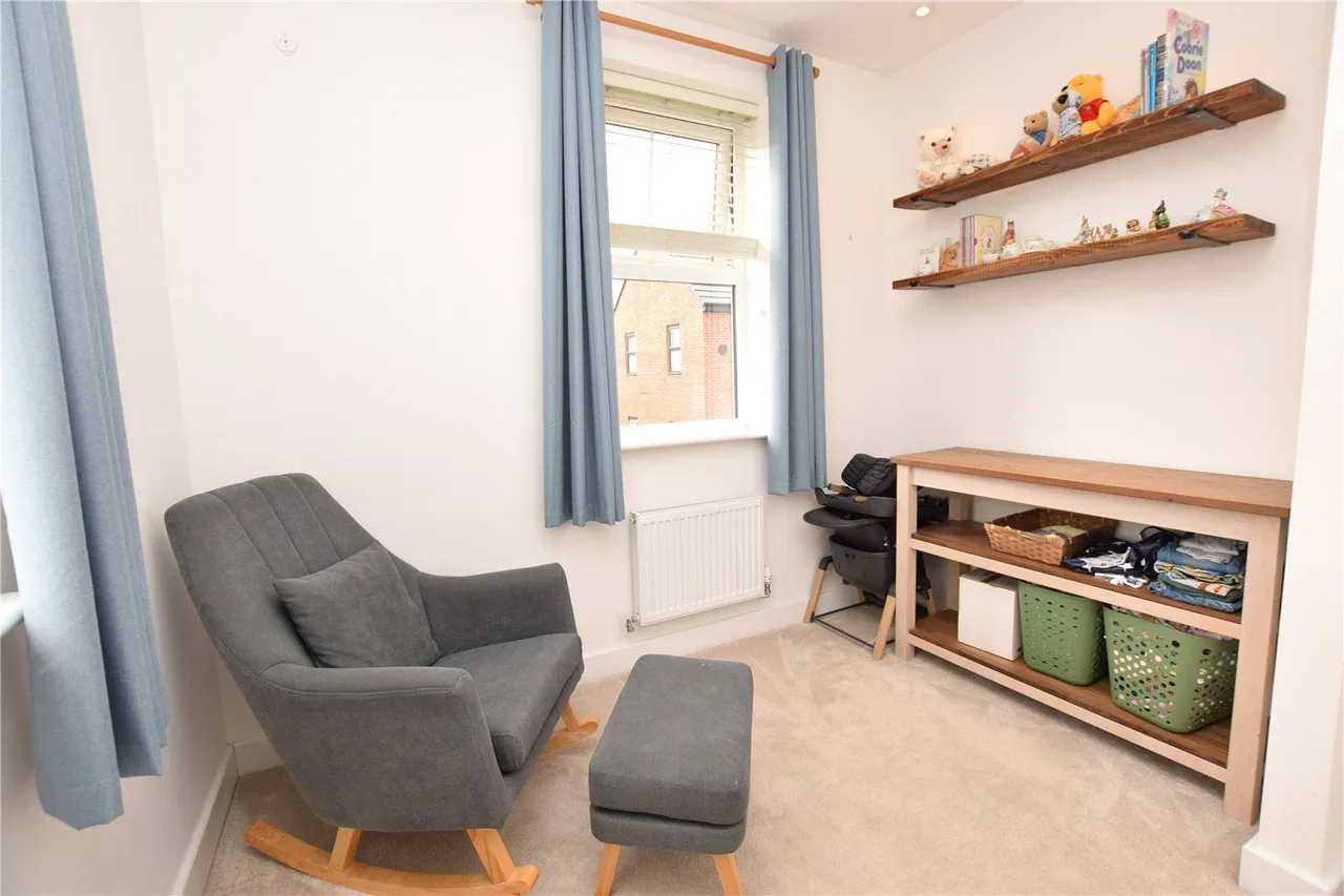 Tulip Grove, Seacroft, LS14, photo 23