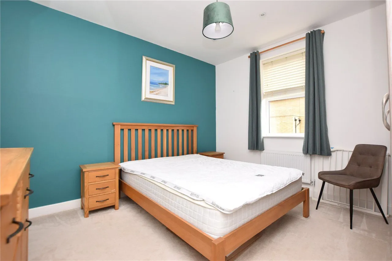 Tulip Grove, Seacroft, LS14, photo 6