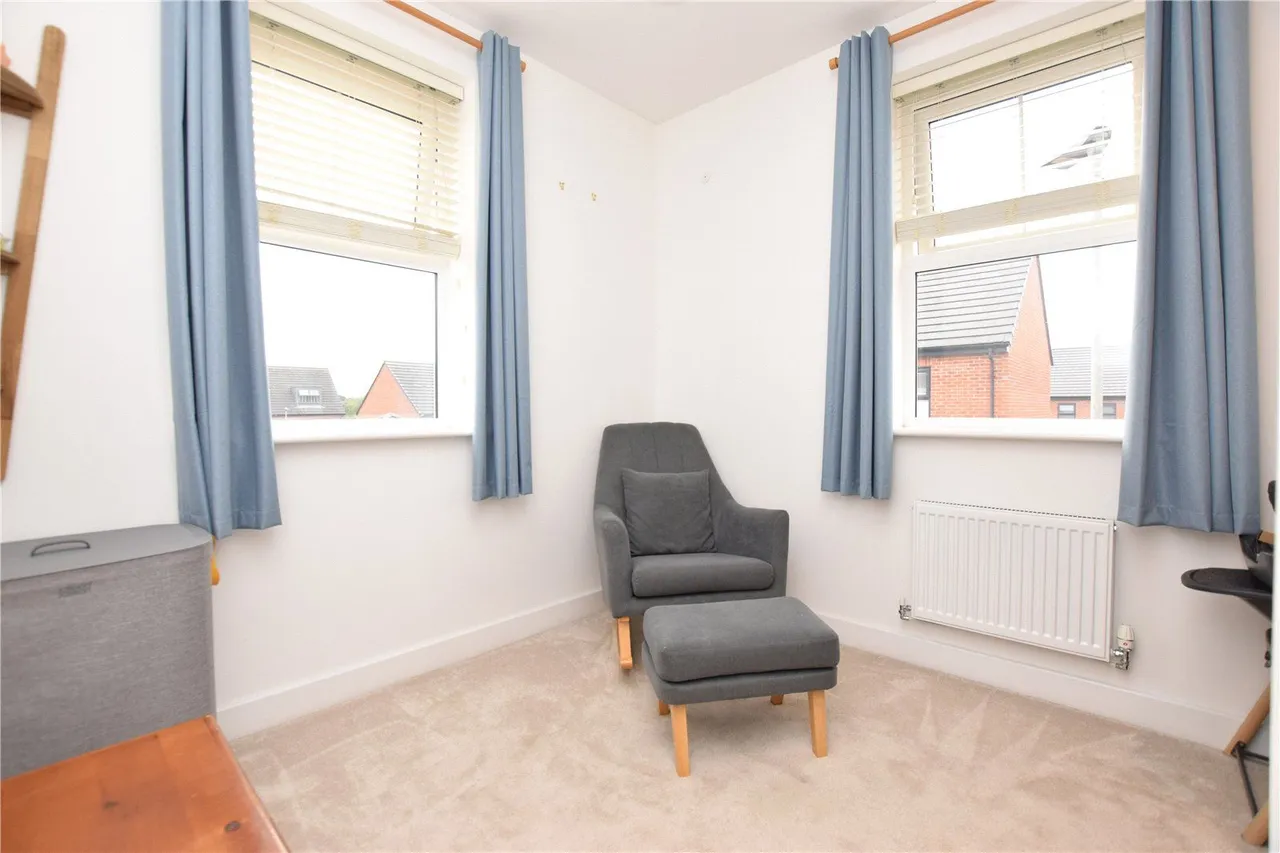 Tulip Grove, Seacroft, LS14, photo 9