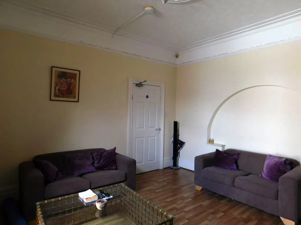Prince Consort Road, Gateshead, NE8, photo 4