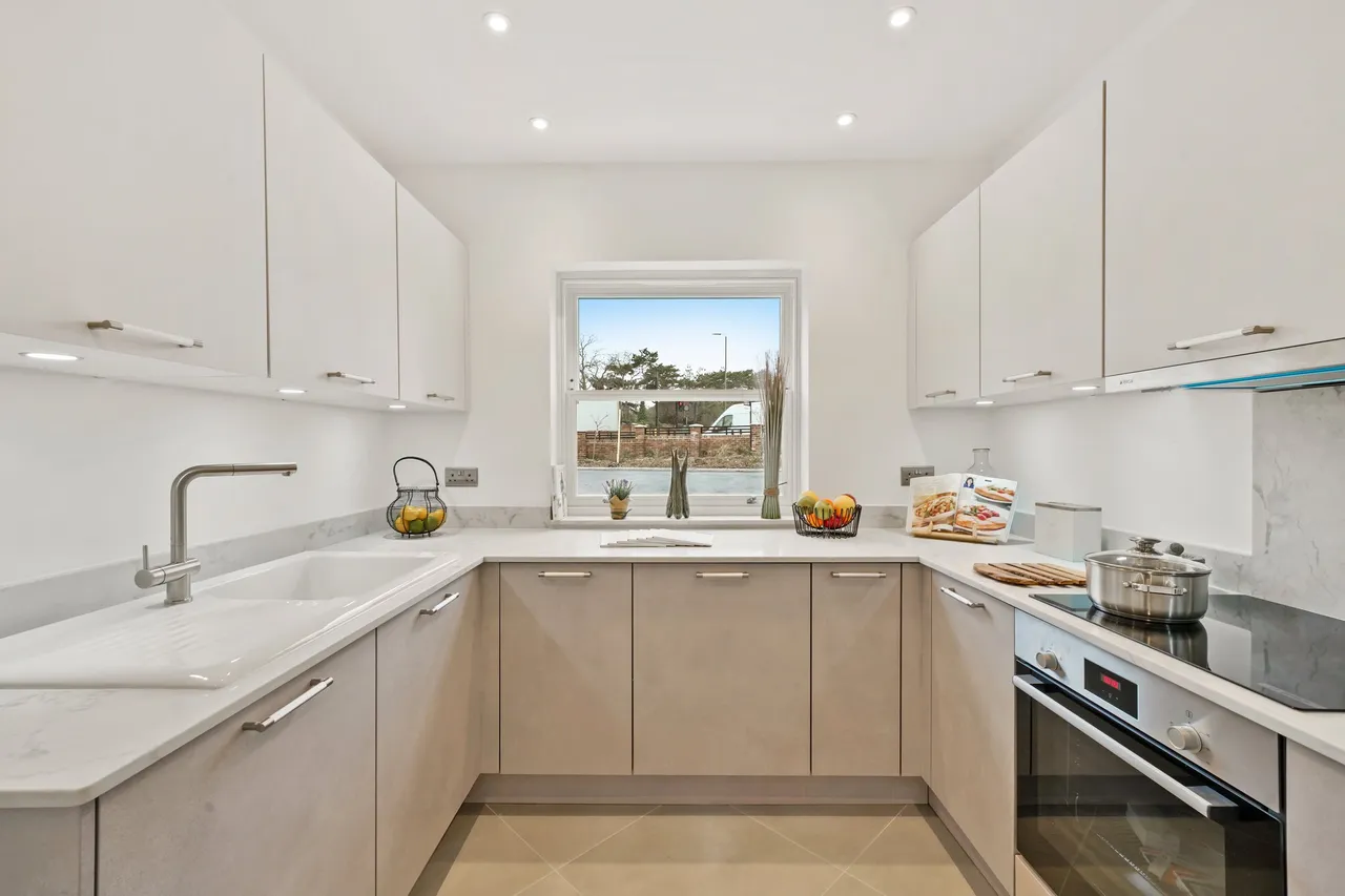 Riefield Road, Eltham, London, SE9 2QA, photo 5