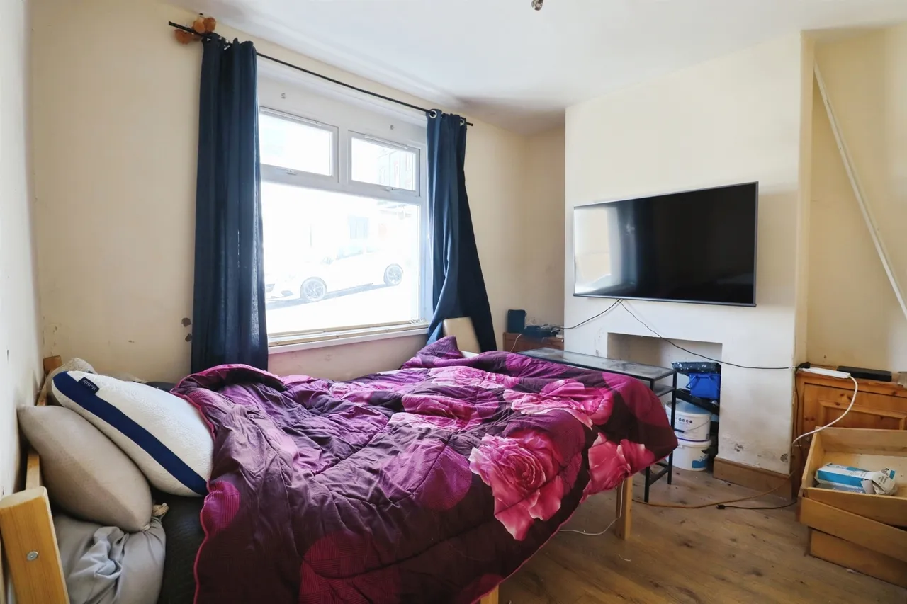 Cliff Street, Penarth, CF64, photo 5