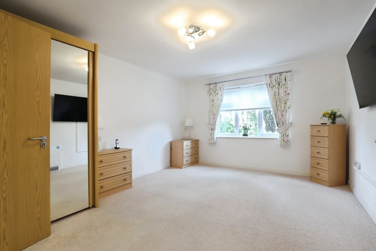 North Street, Milton Regis, Sittingbourne, Kent, ME10, photo 6