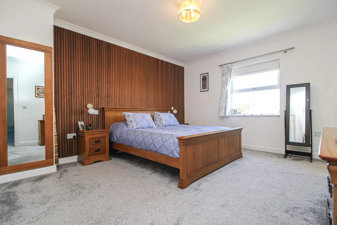 Winchfield Close, Fleet, GU51 1EQ, photo 12