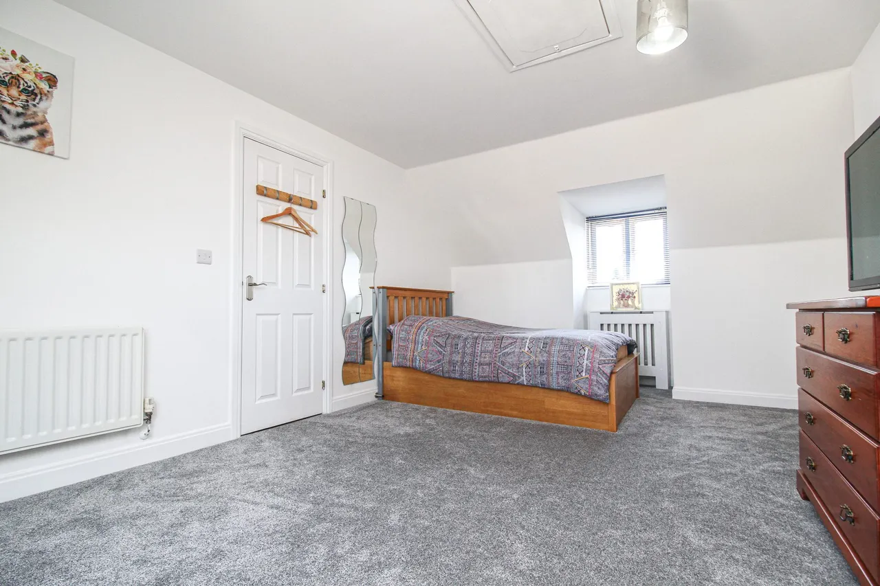 Winchfield Close, Fleet, GU51 1EQ, photo 15