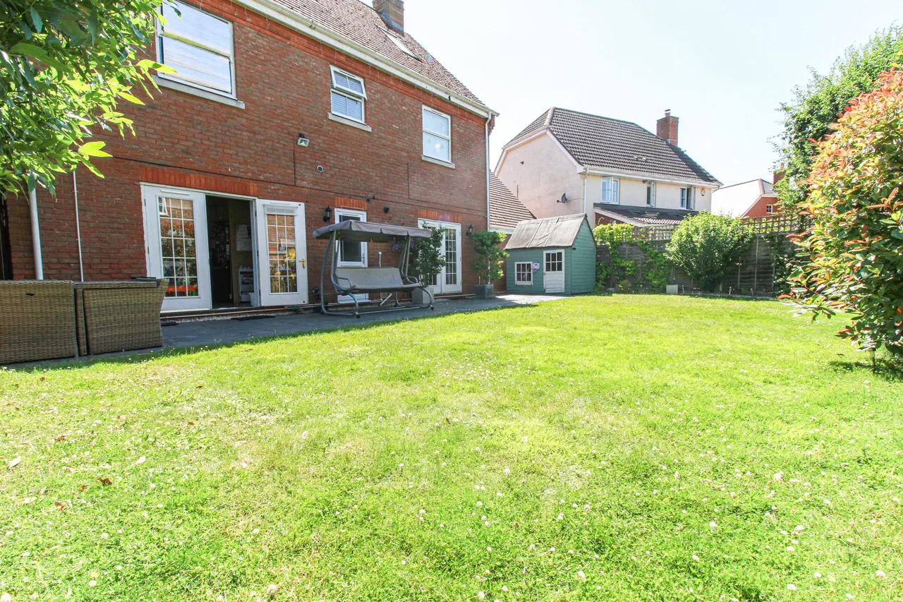 Winchfield Close, Fleet, GU51 1EQ, photo 28