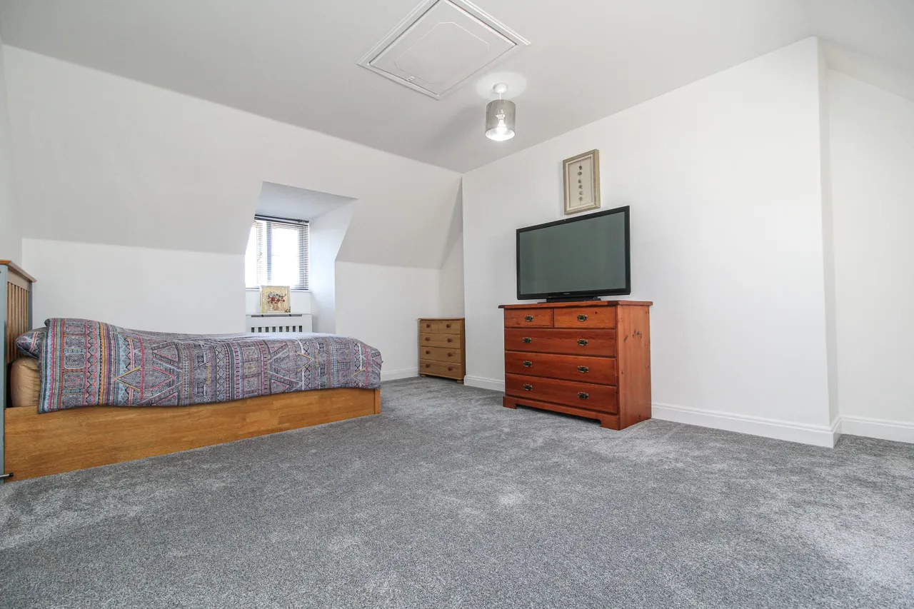 Winchfield Close, Fleet, GU51 1EQ, photo 16