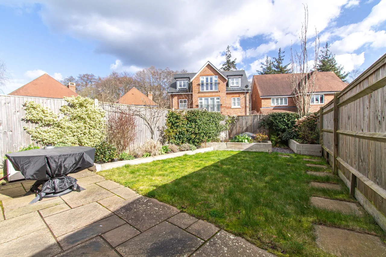 Willowbourne, Fleet, GU51 5BP, photo 13