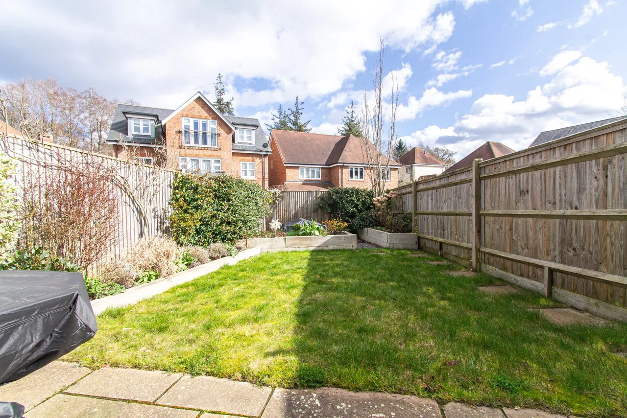 Willowbourne, Fleet, GU51 5BP, photo 14