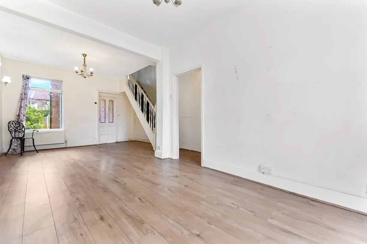 64 Lowden Road, Edmonton, London, N9 8RN, photo 11