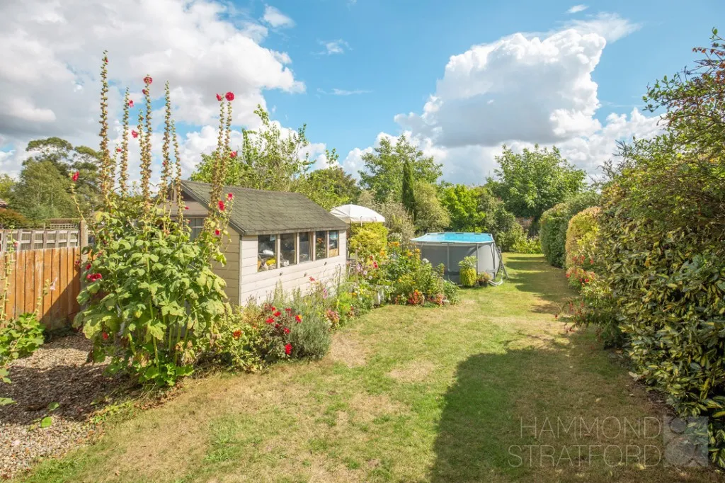 Blofield Road, Brundall, photo 19