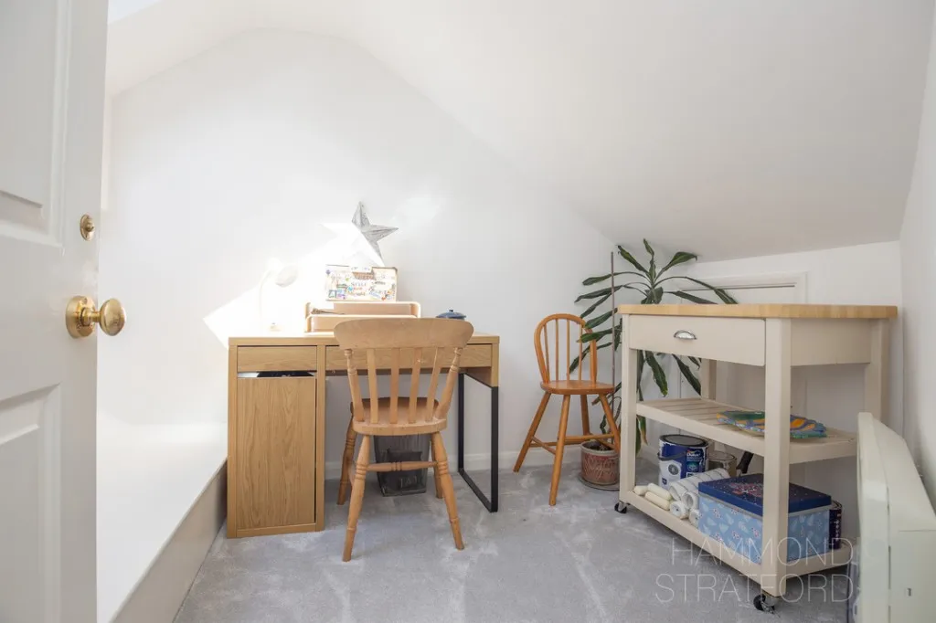 Blofield Road, Brundall, photo 15