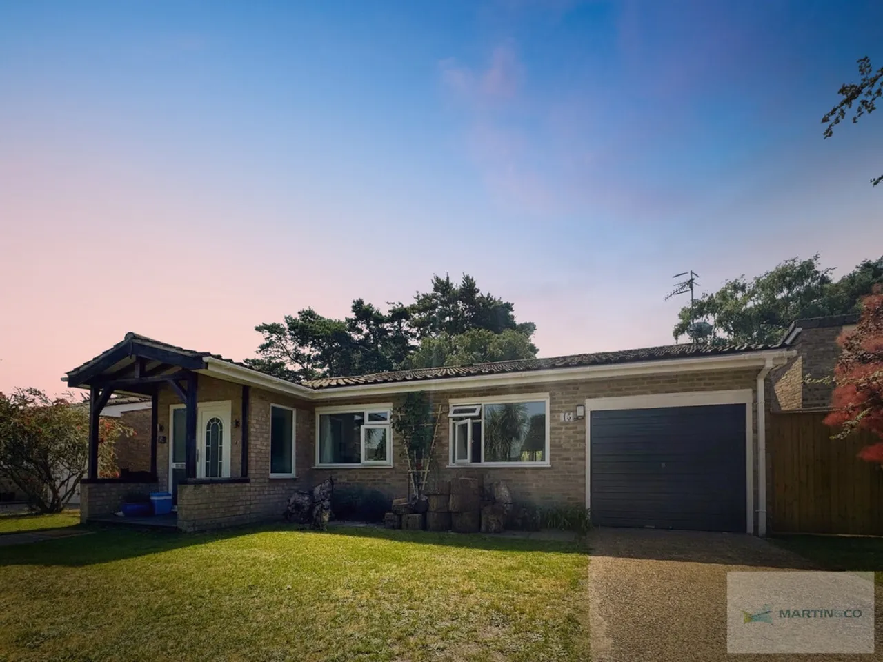 5 bed house for sale, Ivy Close, St. Leonards, BH24