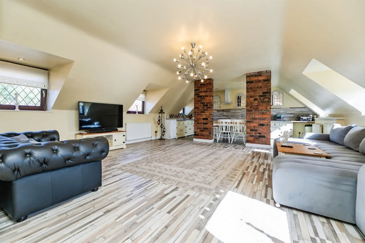 Lengdale Court, Rawmarsh, Rotherham, photo 10
