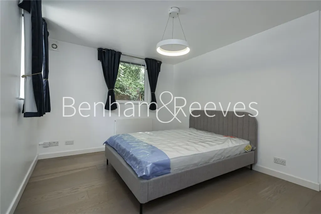 Bridgeport Place, Wapping, E1W, photo 11