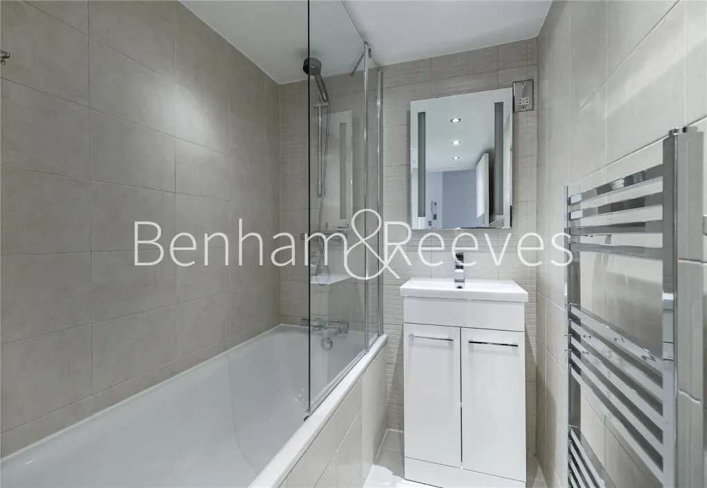 Bridgeport Place, Wapping, E1W, photo 9