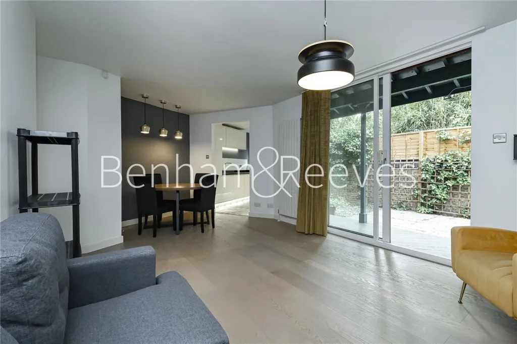 Bridgeport Place, Wapping, E1W, photo 5
