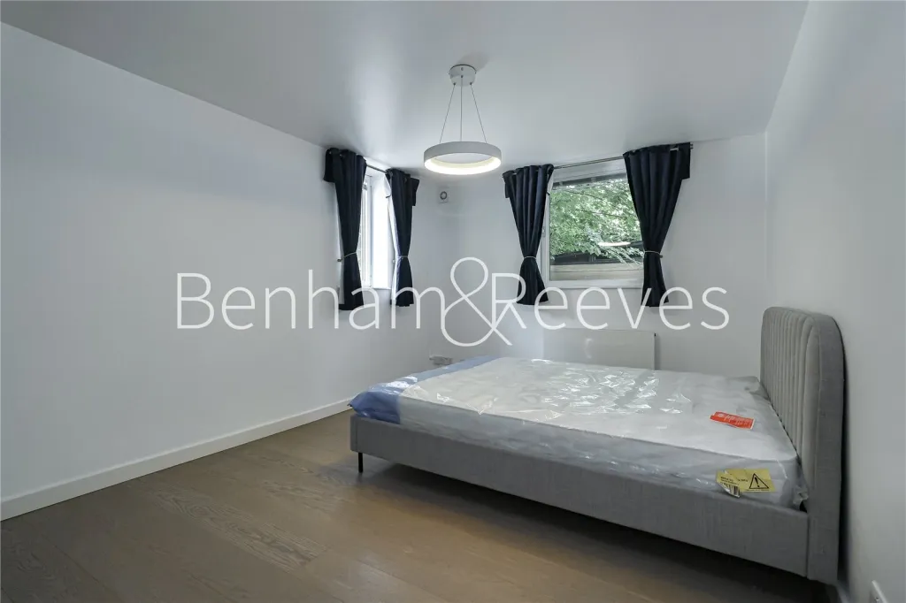 Bridgeport Place, Wapping, E1W, photo 10