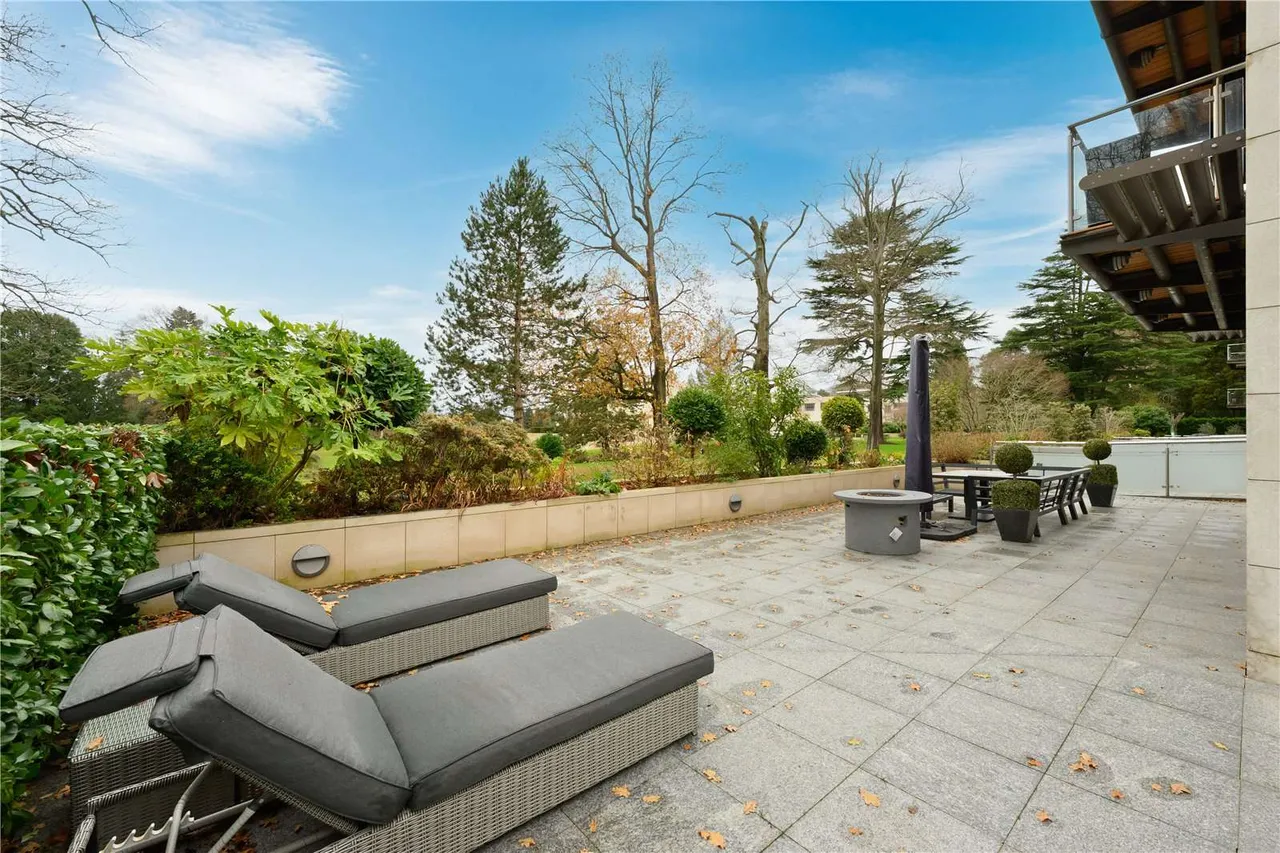Charters Road, Ascot, Berkshire, SL5 9GE, photo 12