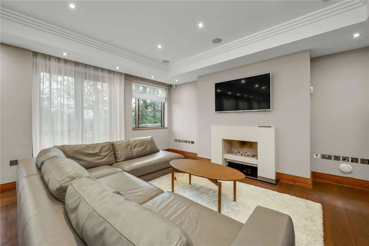 Charters Road, Ascot, Berkshire, SL5 9GE, photo 5