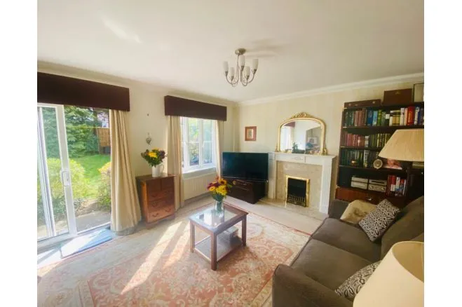 Brandon Walk, Sutton-In-Ashfield, NG17, photo 3