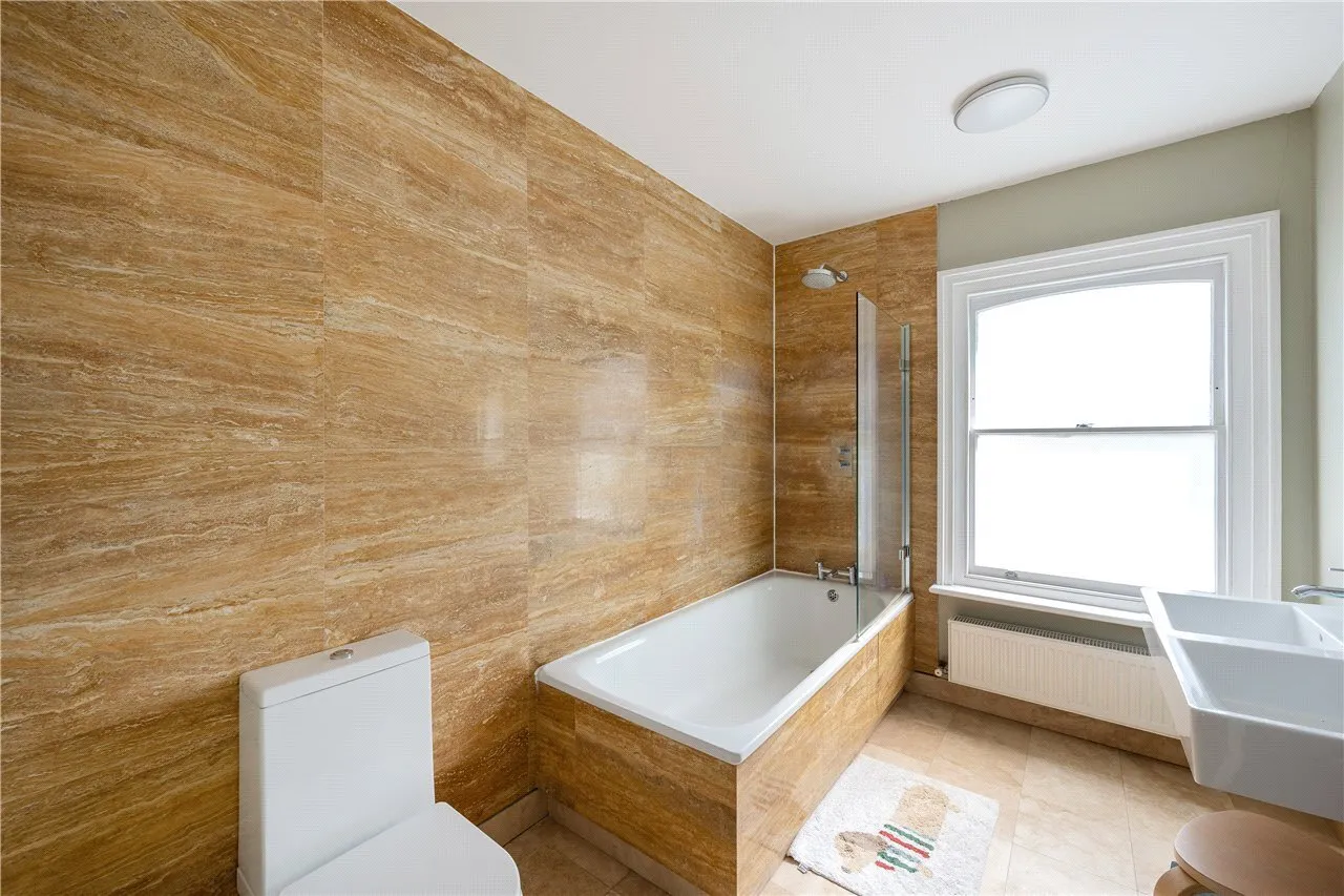 Regents Park Road, Primrose Hill, London, NW1, photo 12