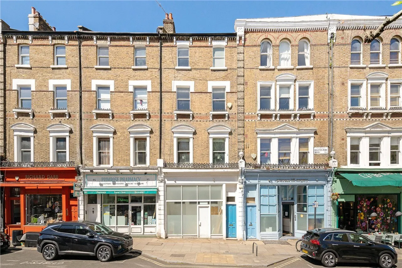 Regents Park Road, Primrose Hill, London, NW1, photo 2