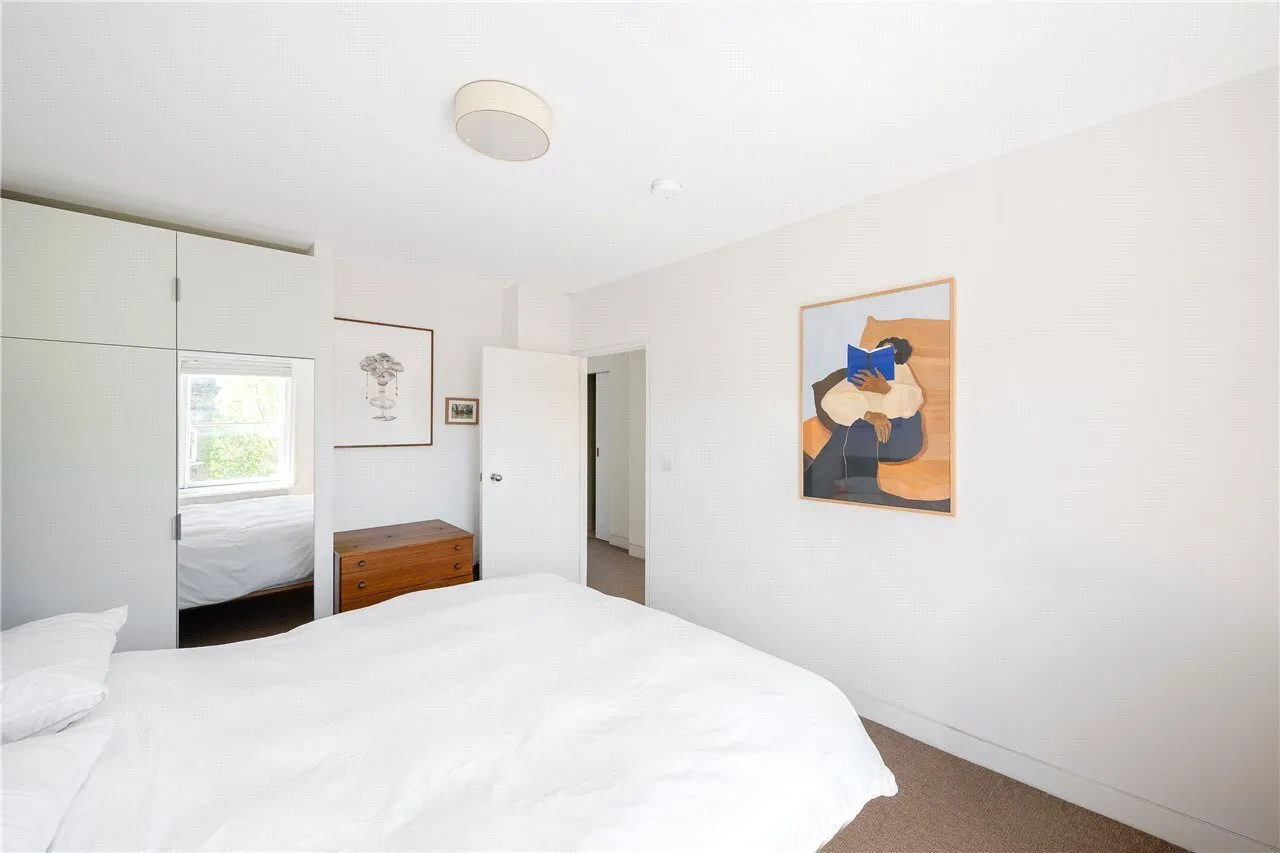 Regents Park Road, Primrose Hill, London, NW1, photo 11
