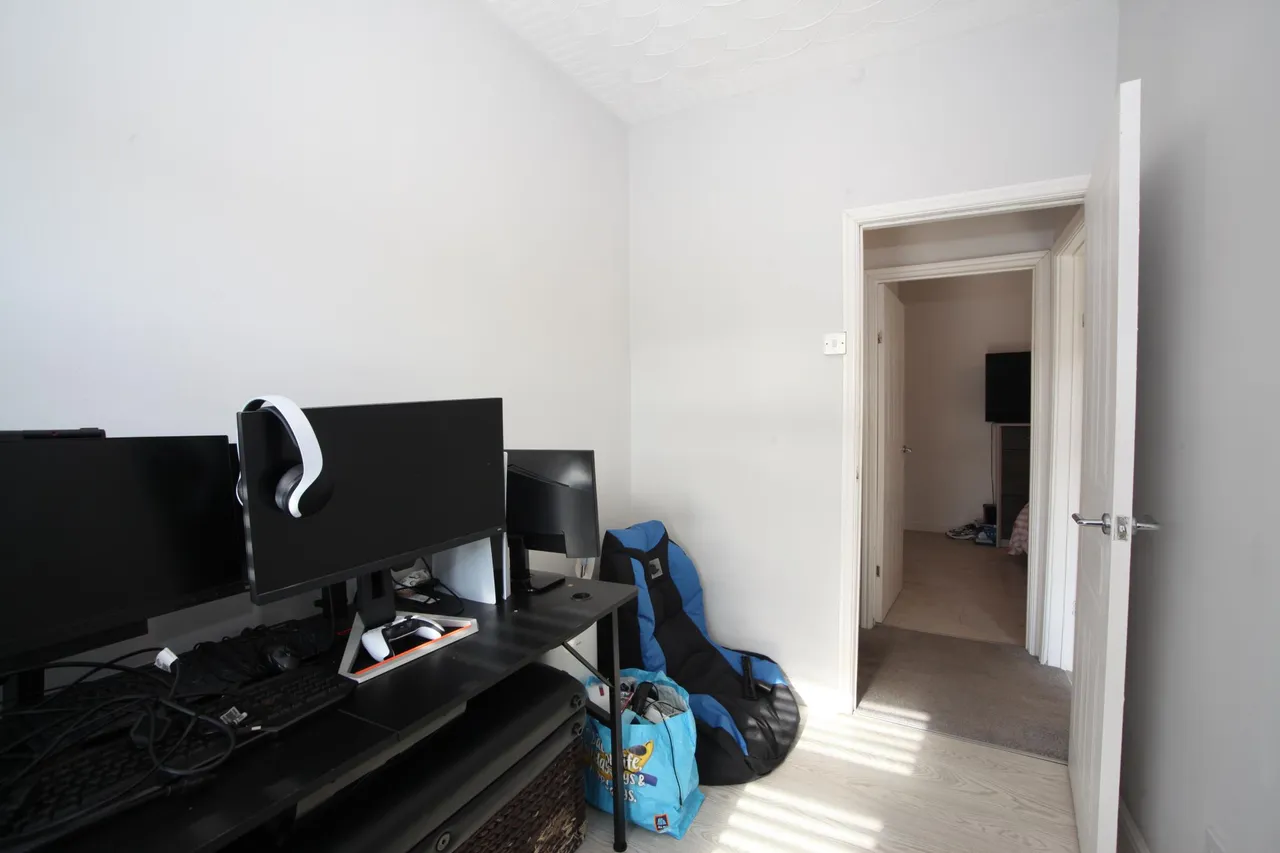 Bedlinog Terrace, Treharris, CF46, photo 17