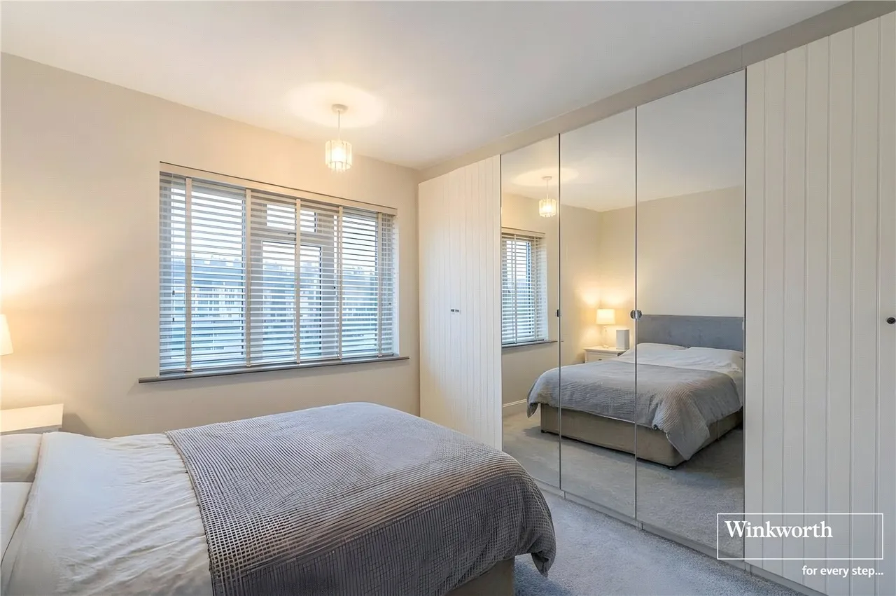 Barford Close Hendon London Nw4, photo 4