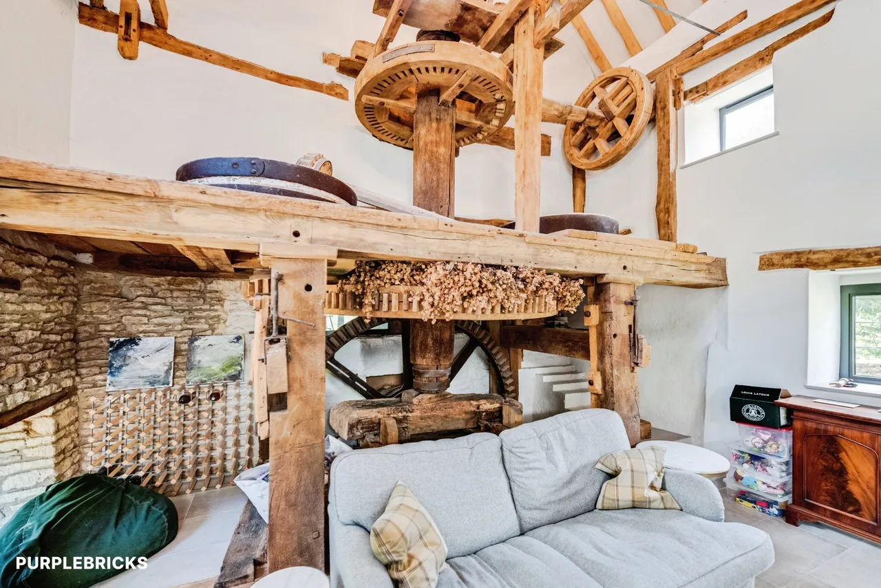 Mill Farm, Black Bourton, OX18, photo 16