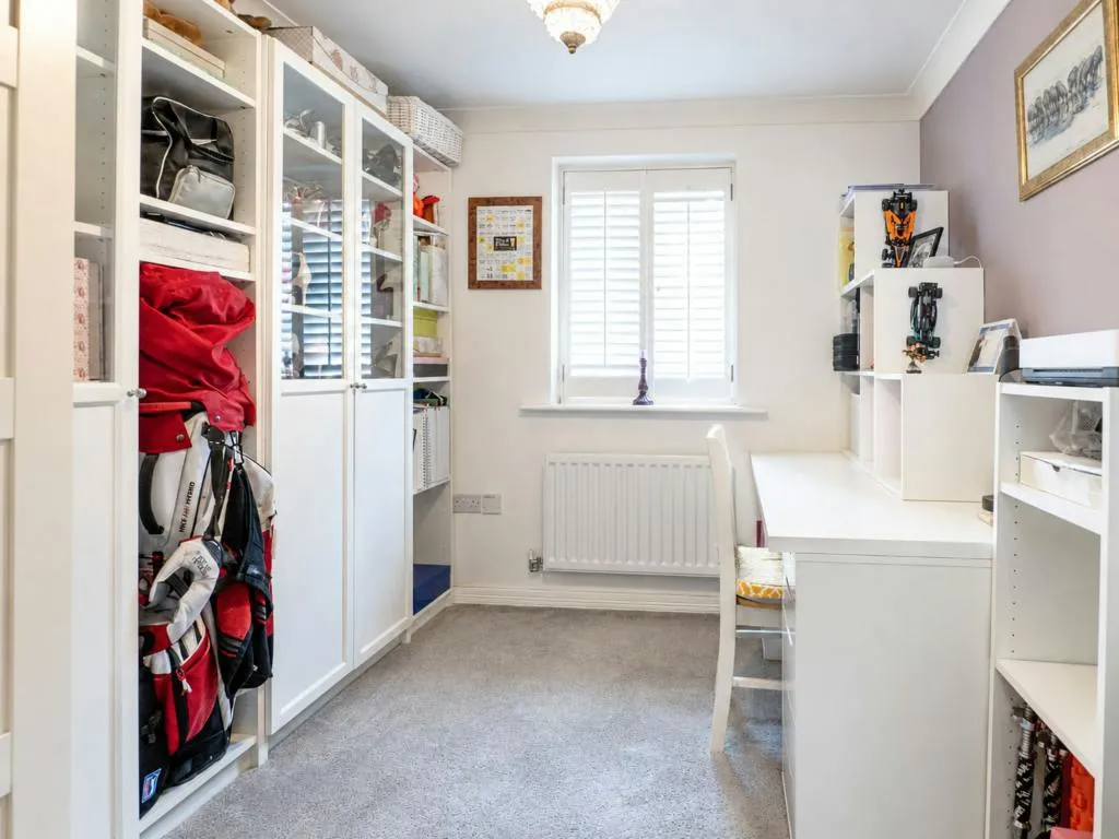 Wharf Way, Hunton Bridge, WD4, photo 11