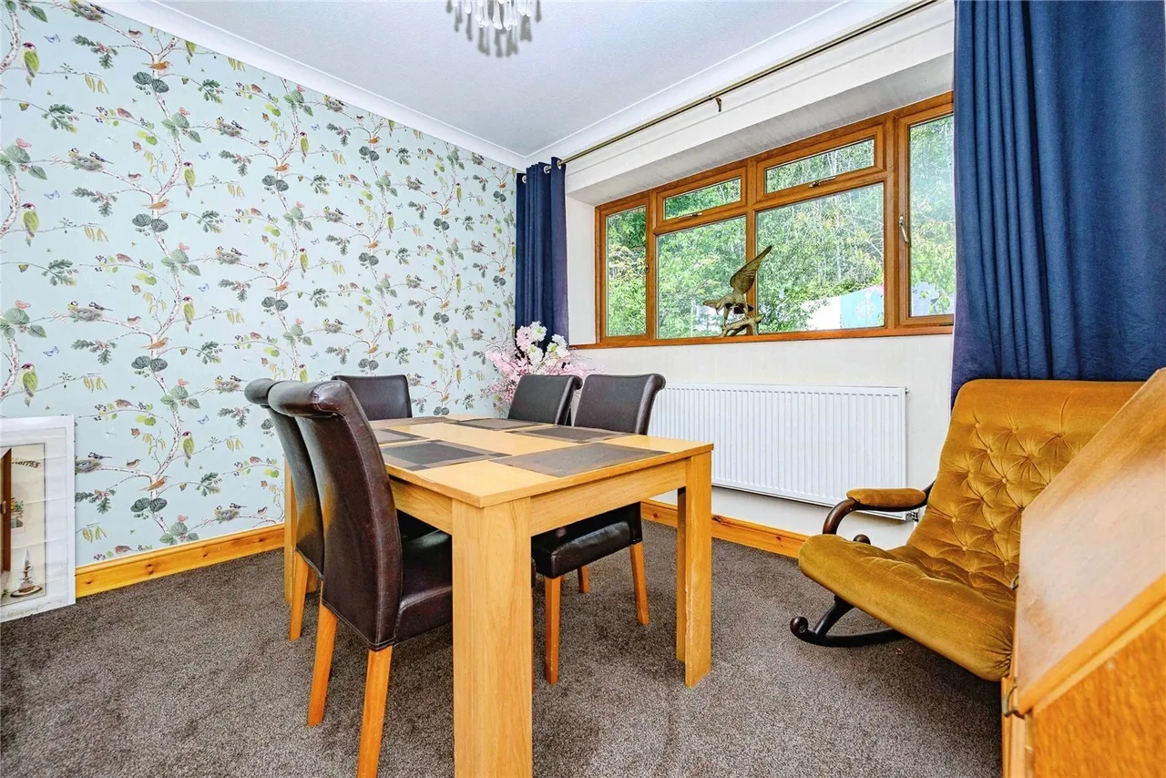 Dunstable Road, Studham, Dunstable, Bedfordshire, LU6, photo 9