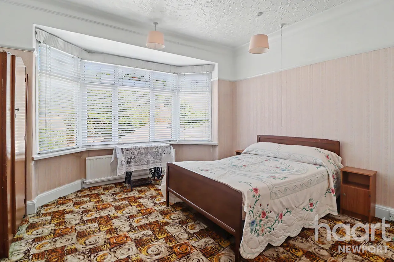 Dewsland Park Road, Newport, NP20, photo 11