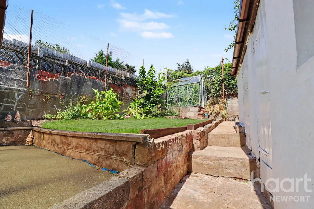 Dewsland Park Road, Newport, NP20, photo 15