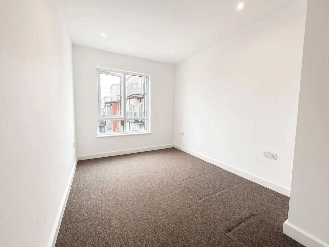 Ensign House, NW9, photo 5