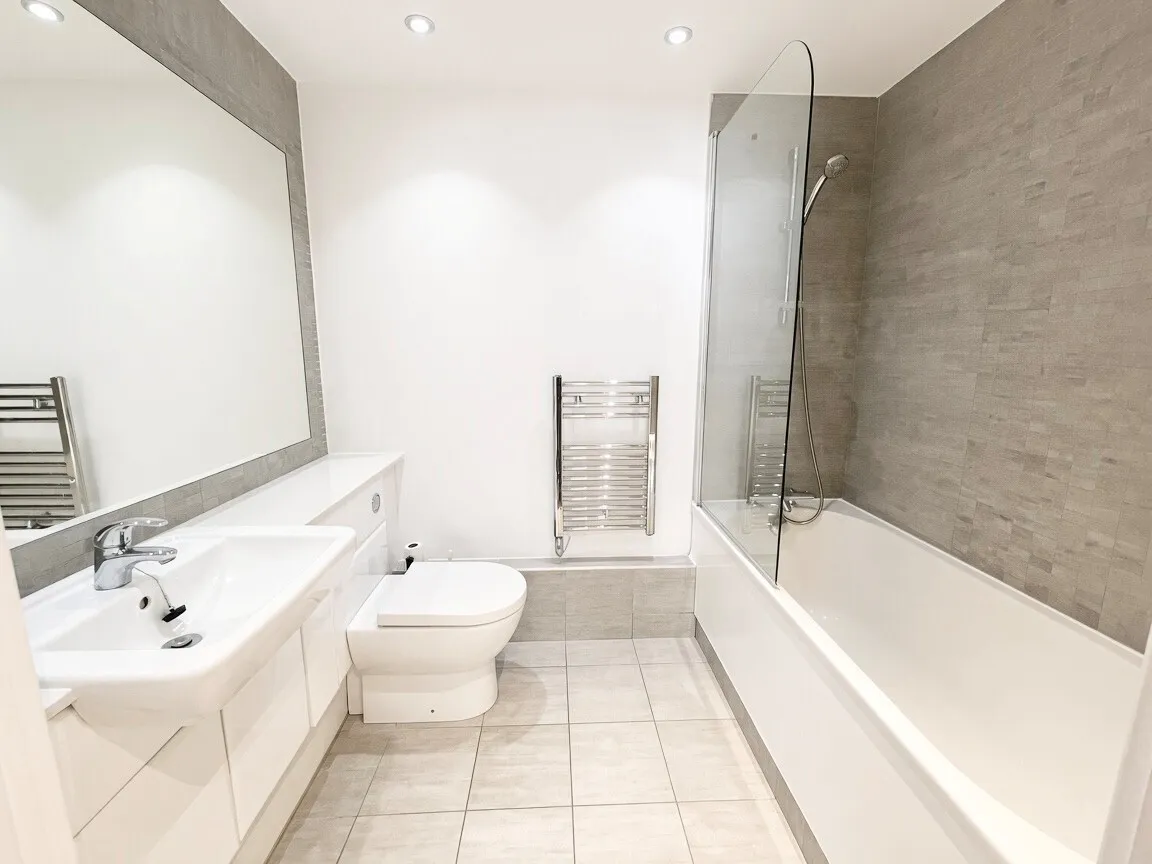 Ensign House, NW9, photo 6