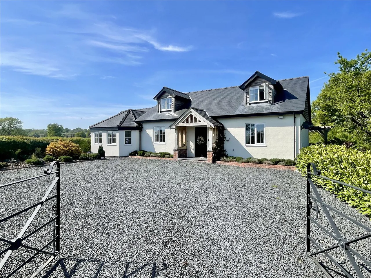 Pool Quay, Welshpool, photo 11