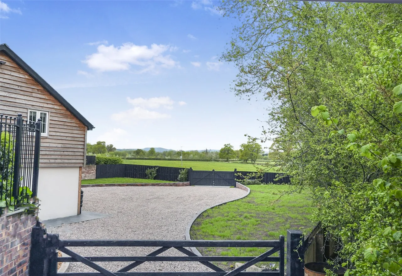 Pool Quay, Welshpool, photo 43