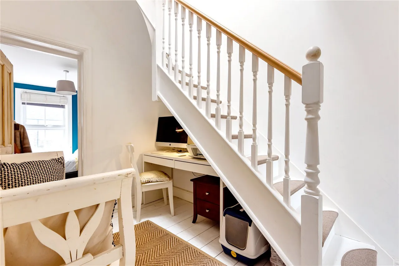 Victor Road, Teddington, TW11 8SR, photo 10