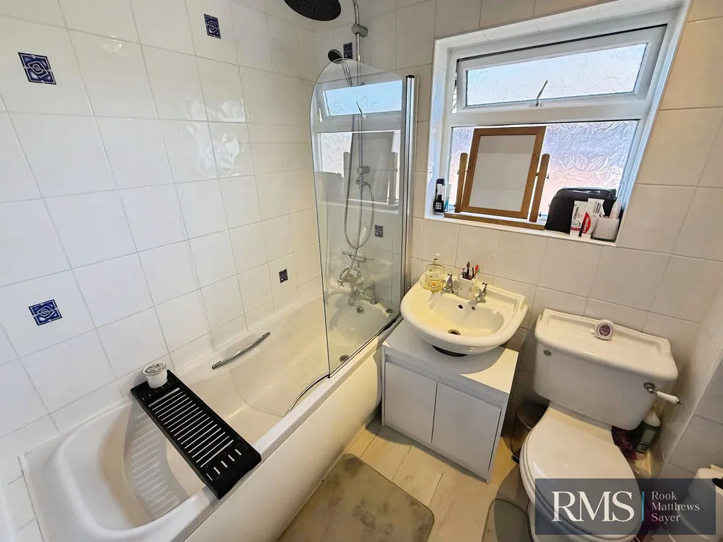 Newcastle Upon Tyne NE13 6DP, NE13, photo 7