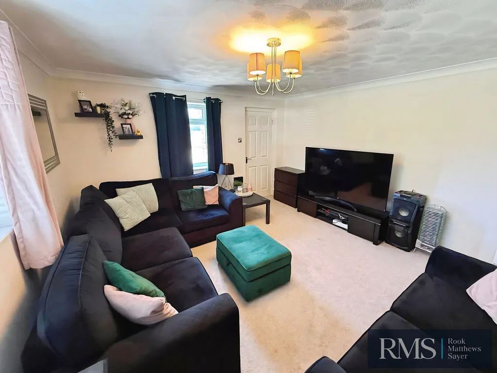 Newcastle Upon Tyne NE13 6DP, NE13, photo 4