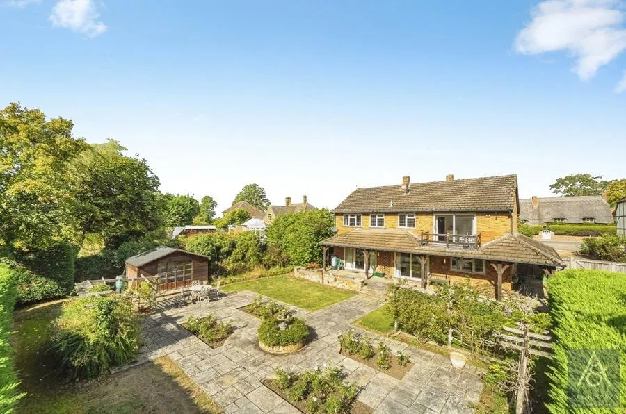 Queen Catherine Road, Steeple Claydon, MK18, photo 14